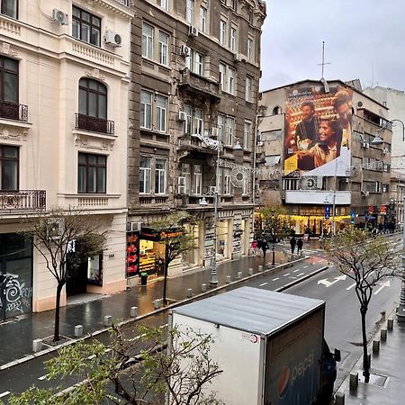 Cozy Apartment With Balcony بوخارست المظهر الخارجي الصورة