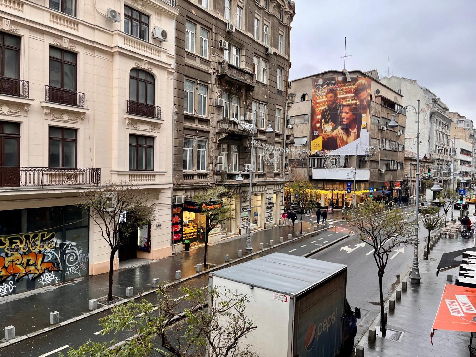Cozy Apartment With Balcony بوخارست المظهر الخارجي الصورة